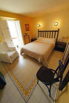 Hotel Argantonio 2*
